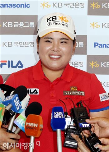 [골프포토] 박인비 "에너지 충전할래요~"