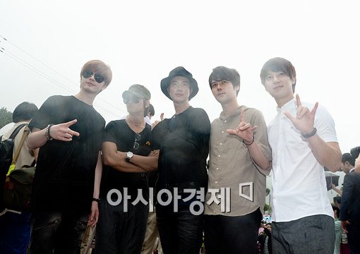 [포토]초신성, 카리스마 넘치는 '포즈'