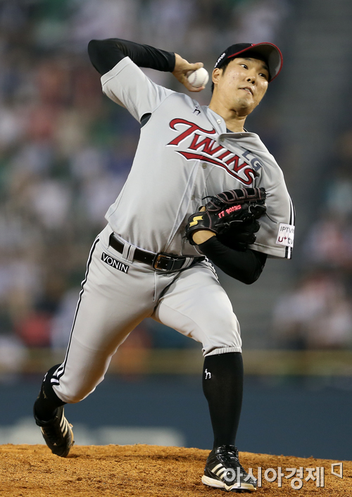 [포토] 유원상 '승리 지키러 나왔다'