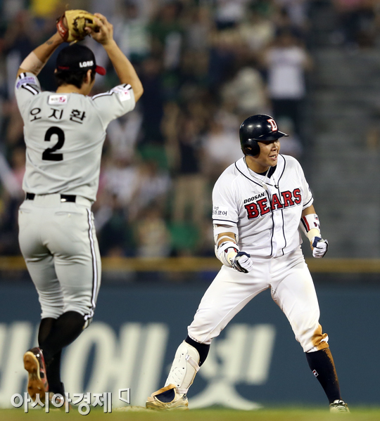 [포토] 동점 적시타 박세혁 '3회말 화력 대폭발'
