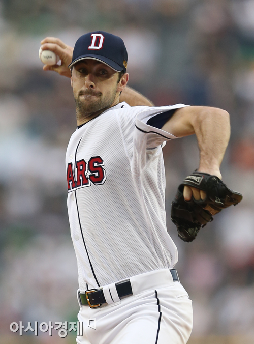 [포토] 두산 핸킨스 역투