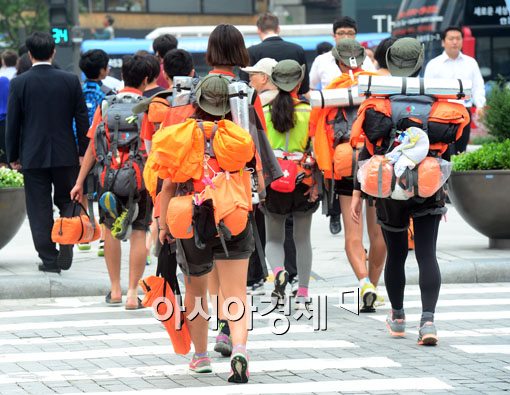 [포토]걷고 또 걷고 