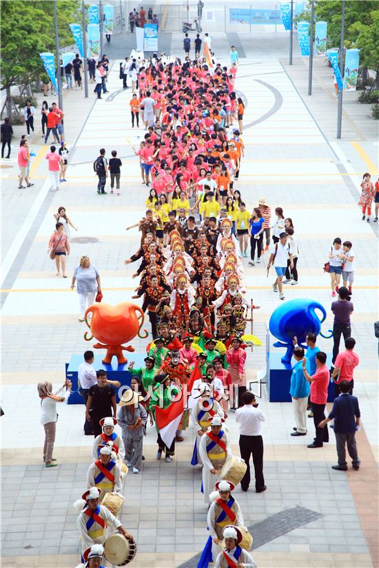 제13회 여수국제청소년축제 ‘성료’