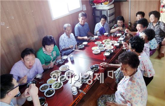 여수시 주삼동 희망봉사단 고막마을 경로당과 자매결연