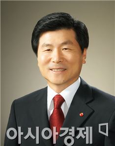 송기진 광주은행장, 동신대에서  명예경영학박사 학위 받아