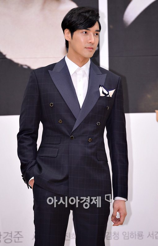 [포토]강지섭 '화보가 따로 없네'