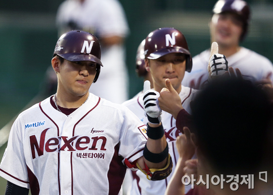 [포토] 김민성 '4경기 연속 홈런포!'