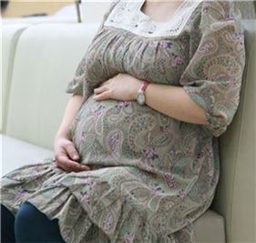 입덧이 심한 임산부의 경우, 탈수 증상을 겪을 수 있으며 이는 태아 건강에까지 악영향을 미친다. [사진=아시아경제DB]