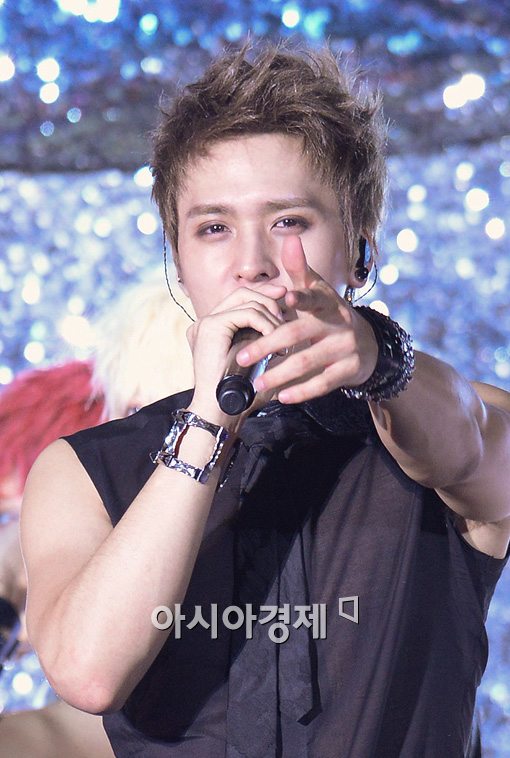 [포토]손동운 '몽환적인 눈빛'