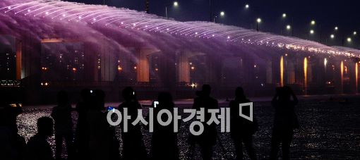 [포토]아름다운 달빛 무지개 분수