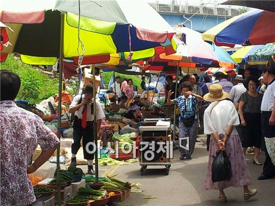 순천시,  옛 시장 재현한 ‘아랫장 왁자지껄 행사’ 호응 