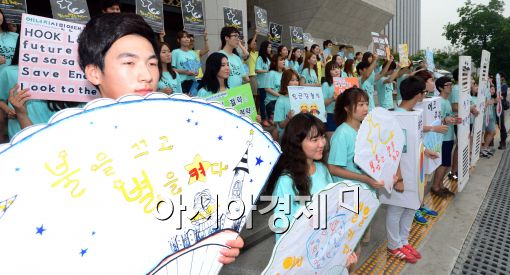 [포토]정전위험 부채질로 막아요~