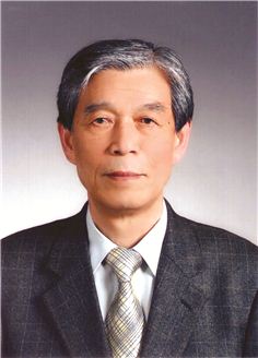제3회 벽사학술상 수상자에 김태영 경희대 명예교수