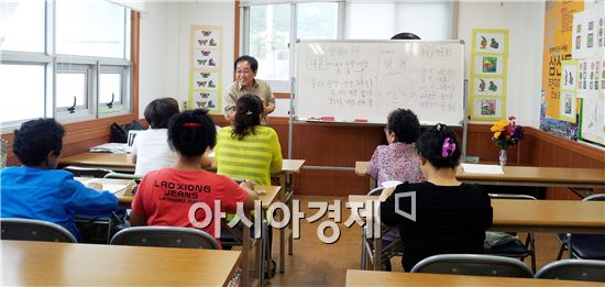 순천시 삼산동 한글작문교실, ‘배움(지혜)의 나무’책 발간 화제