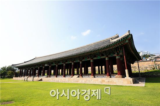 국보 제304호 여수의 상징   ‘진남관’ 보수·정비사업 착수 