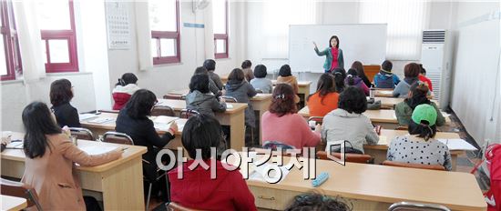 고창군, 여성회관 하반기 교육수강생 모집