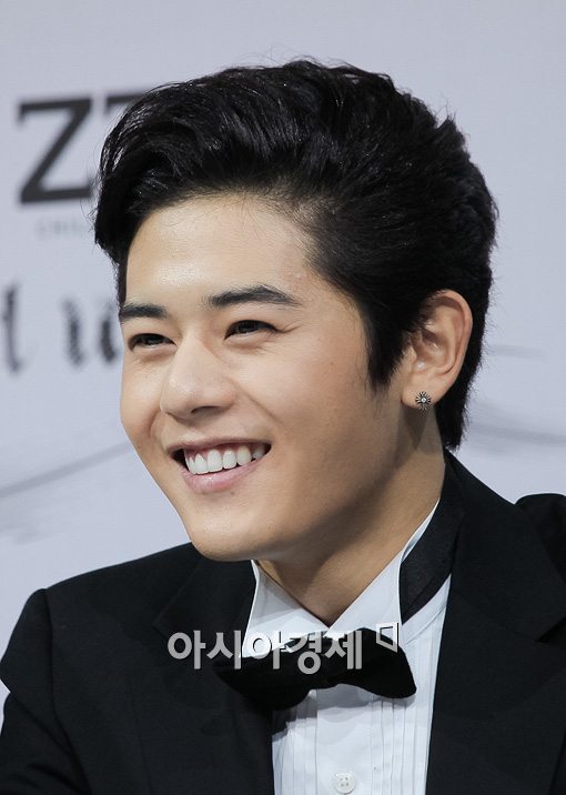 [포토]김동준, 女心 사로잡은 '꽃미소'