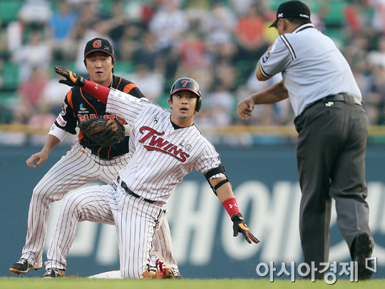 [포토] 정의윤 '간발의 차로 아웃'