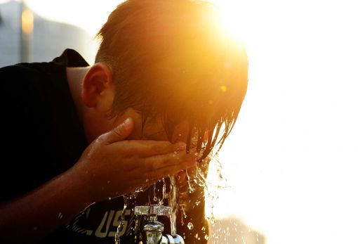 올여름 '가장 더웠던 해' 공식 기록…폭염·열대야일수 1위