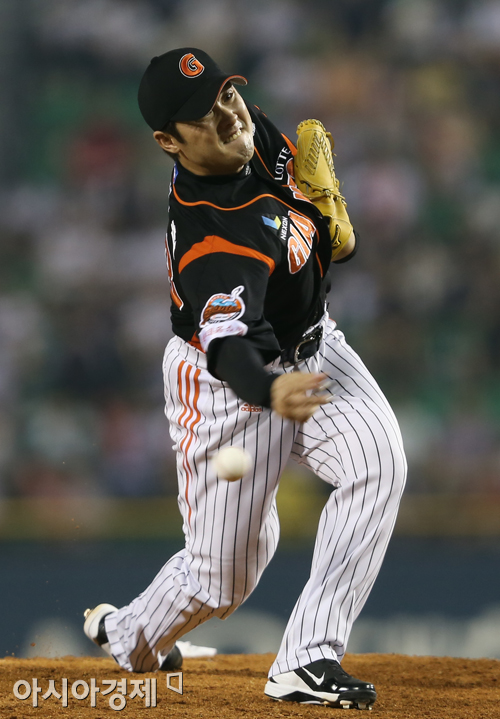 [포토] 정대현 '이 악물고 지켜낸다'