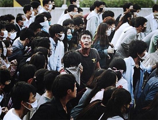 '감기', '설국열차' 이은 개념 영화 등극…사회 부조리 지적 