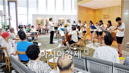 화순전남대병원에서 음악연주…환자들에 ‘힐링 선물’ 