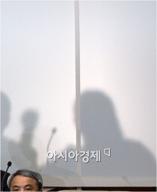 [포토]"국정원 댓글녀 청문회 출석했습니다"