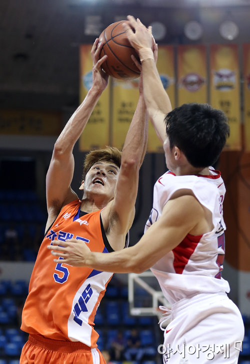 [포토] 김상규 '내가 잡았어'