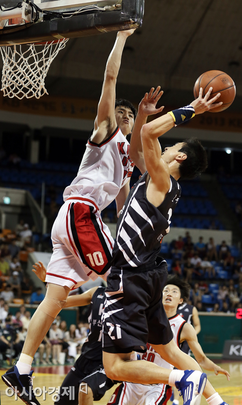 [포토] 문성곤 '골은 내드릴 수가 없어요'
