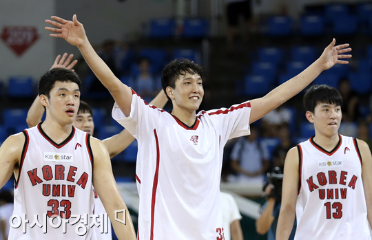 [포토] 고려대 'KT 꺾고 4강행!'