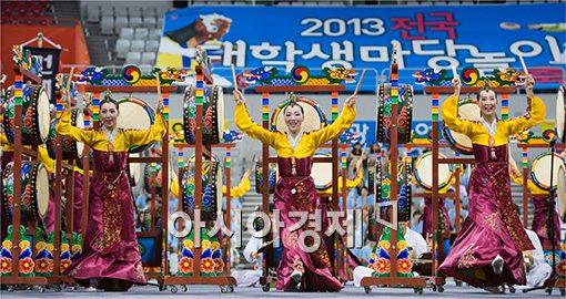 [포토]환상적인 ‘오고무’ 춤사위