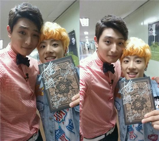 빅스타 필독, 2AM 정진운과 우정 과시 '동갑내기 친구'