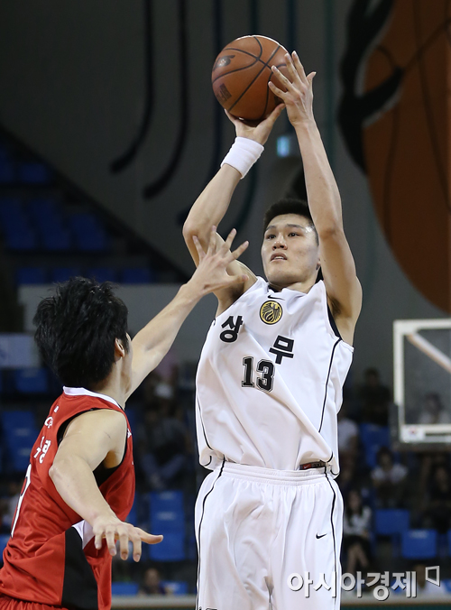 [포토] 윤호영 '침착하게'