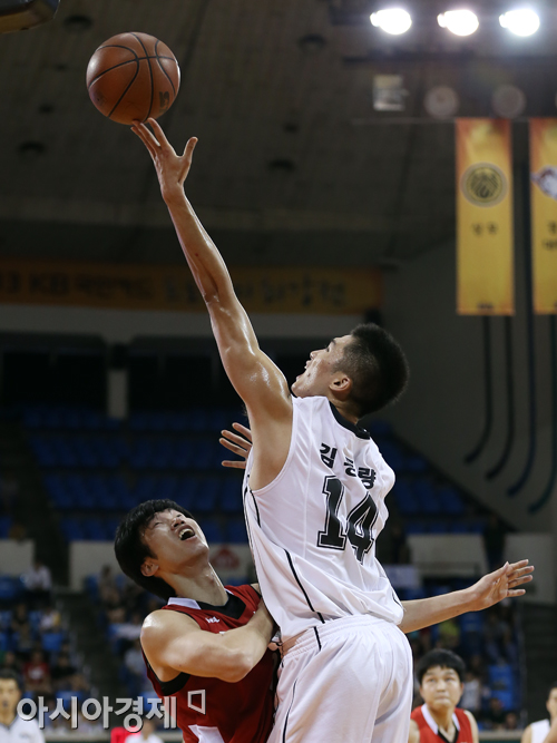 [포토] 슛 쏘는 김동량