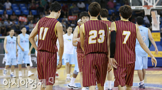 [포토] 역전패 경희대 '모비스의 벽은 높았네'