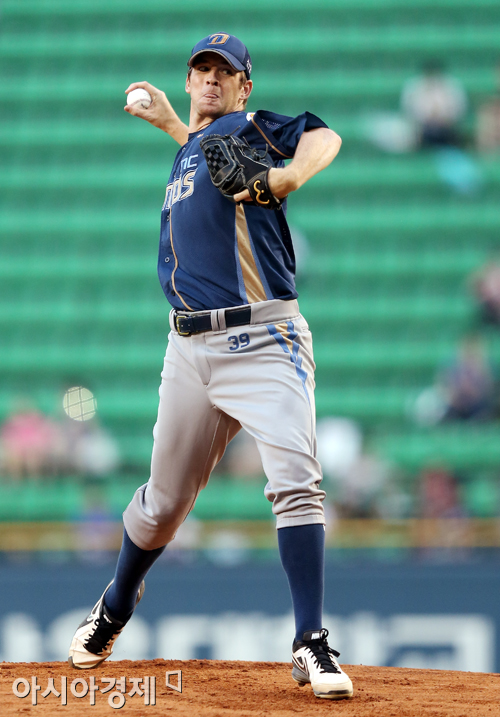 [포토] 역투하는 찰리 