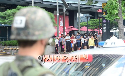 [포토]오도가도 못하고 