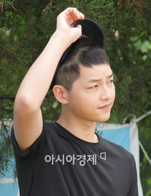 [포토]송중기, 짧은 머리도 '완벽 그 자체'