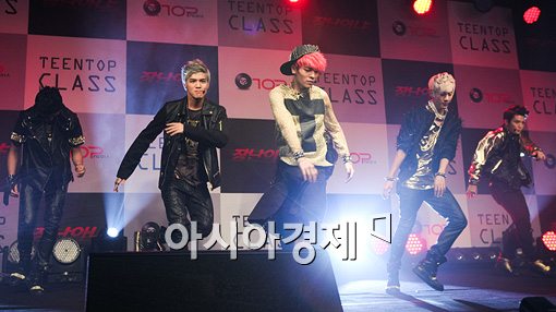 [포토]더 멋있어진 틴탑 '장난아냐'