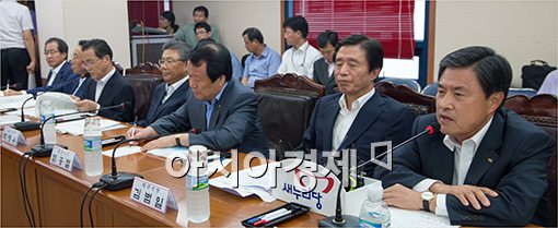 [포토]발언하는 허남식 부산시장