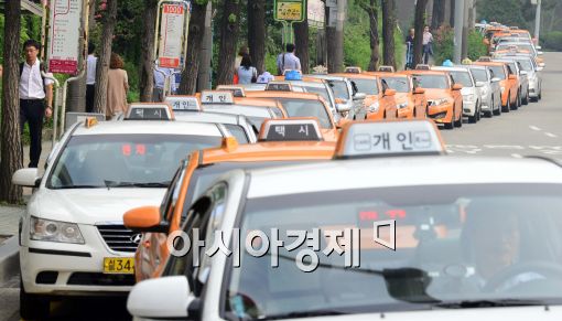 서울 택시요금 12일부터 인상‥서비스 개선 대책도 시행