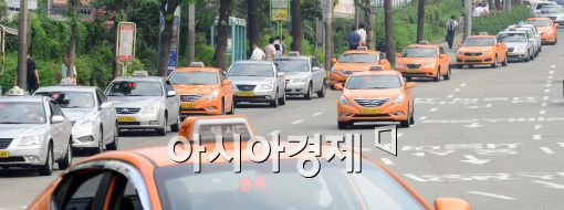 [포토]택시 기본료 인상되려나(?)
