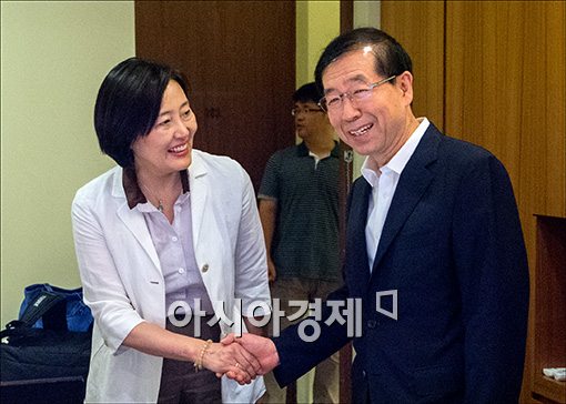 [포토]박영선 위원장 만나는 박원순 시장