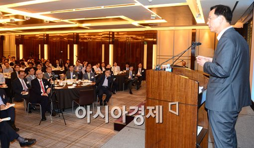 [포토]노대래, 경제민주화 때문에 투자가 위축된다? 아니다 