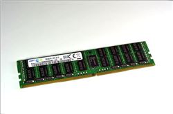 ▲삼성전자가 세계 최초로 양산에 나선 차세대 DDR4 D램 모듈