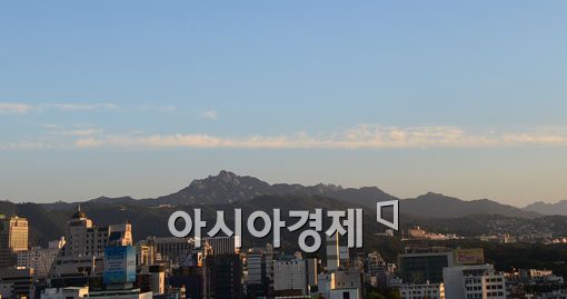 [포토]파란 하늘에 구름띠 