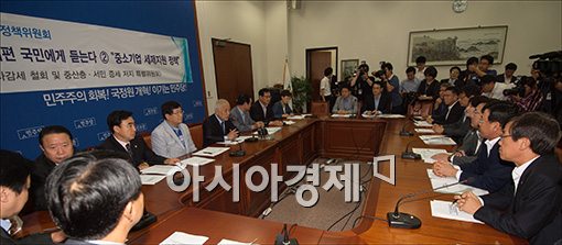 [포토]중소기업인들 만나는 김한길 대표