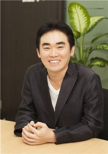 "모바일 게임판 처음 연...그 촉수 되살릴것" 