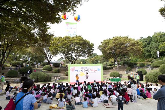 무림페이퍼가 진주남강 그림축제 연 까닭