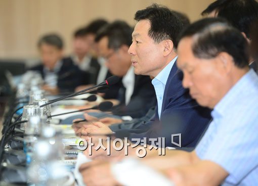 [포토]모두발언하는 박찬우 안전행정부 차관 